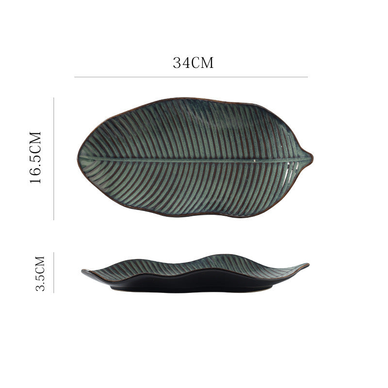 Japanese leaf-shaped ceramic plate, view 3 - MRSLM