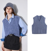 Women's V-neck knitted sweater, view 3 - MRSLM