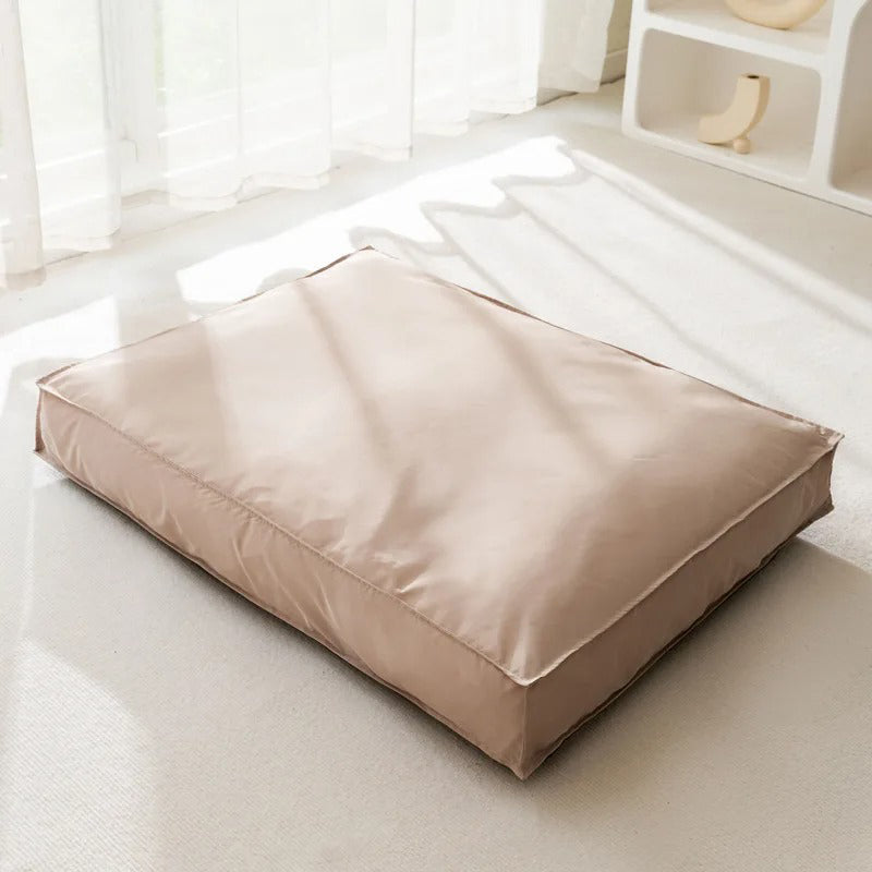 cozy pet bed for dogs and cats, view 2 - MRSLM
