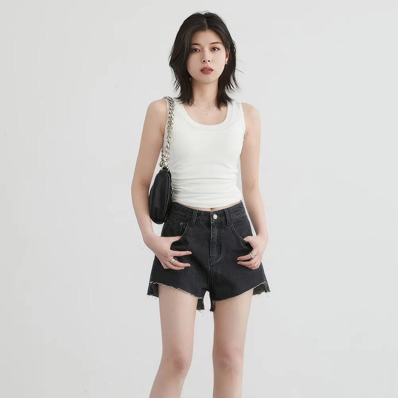 high waist asymmetric hem denim shorts, view 3 - MRSLM