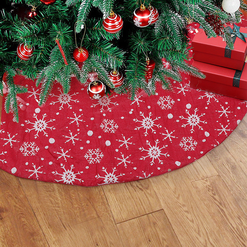 White snowflake Christmas tree skirt - MRSLM