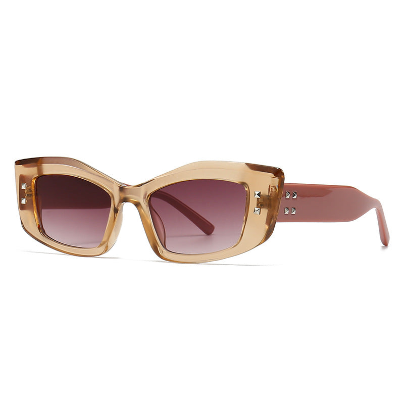 Retro cat eye rivet sunglasses, view 7 - MRSLM