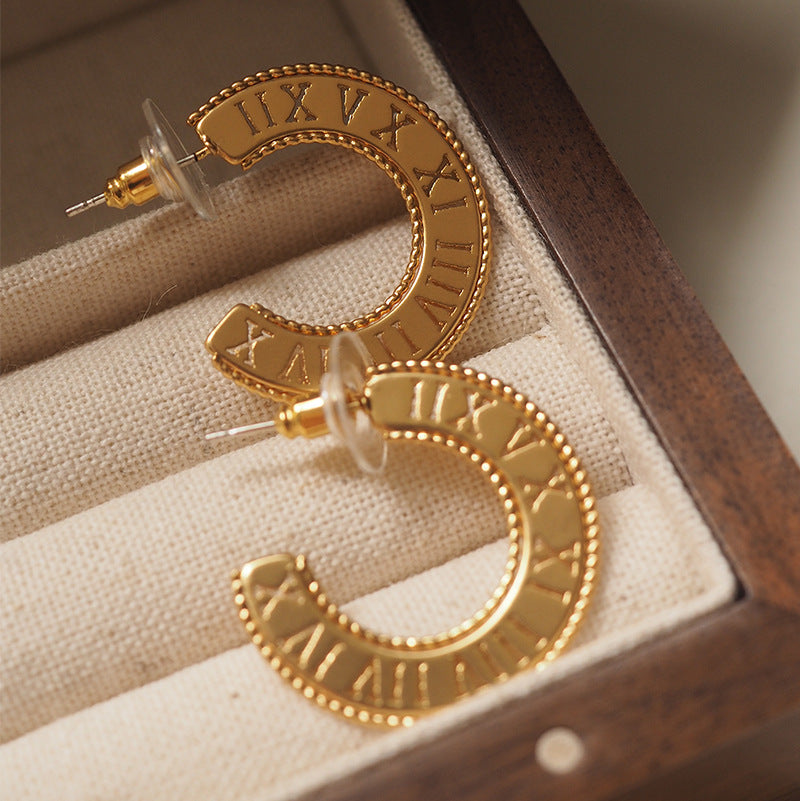 gold-tone roman numeral ring earrings - MRSLM