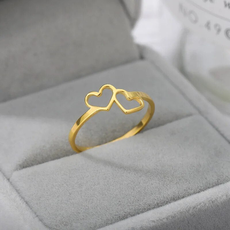 heart-shaped ring, view 9 - MRSLM