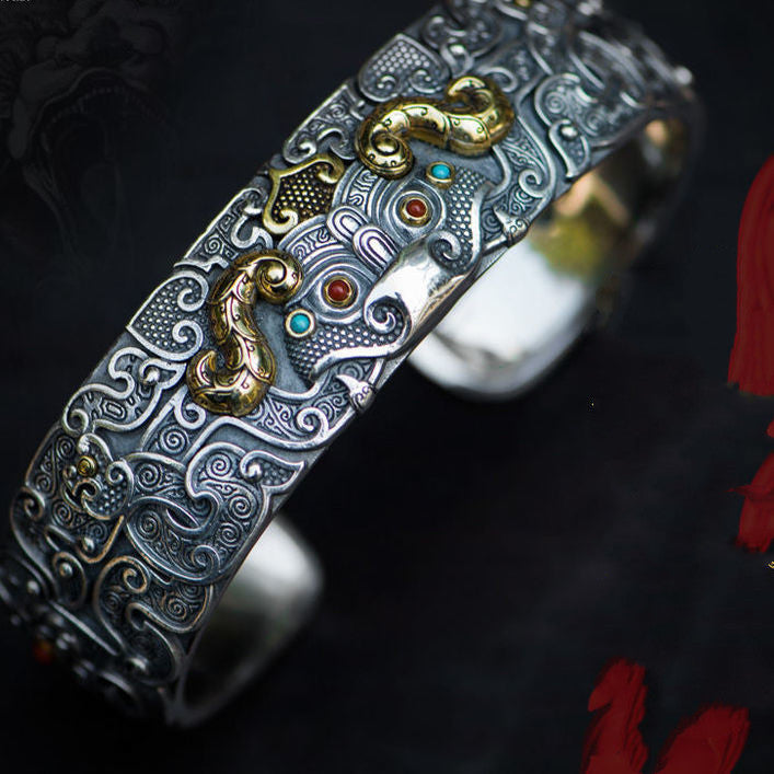 handmade carved pixiu bracelet, view 4 - MRSLM