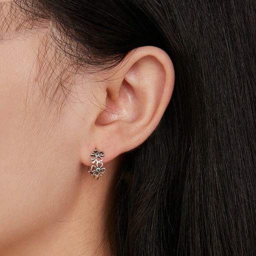 women's silver lucky clover earrings - MRSLM