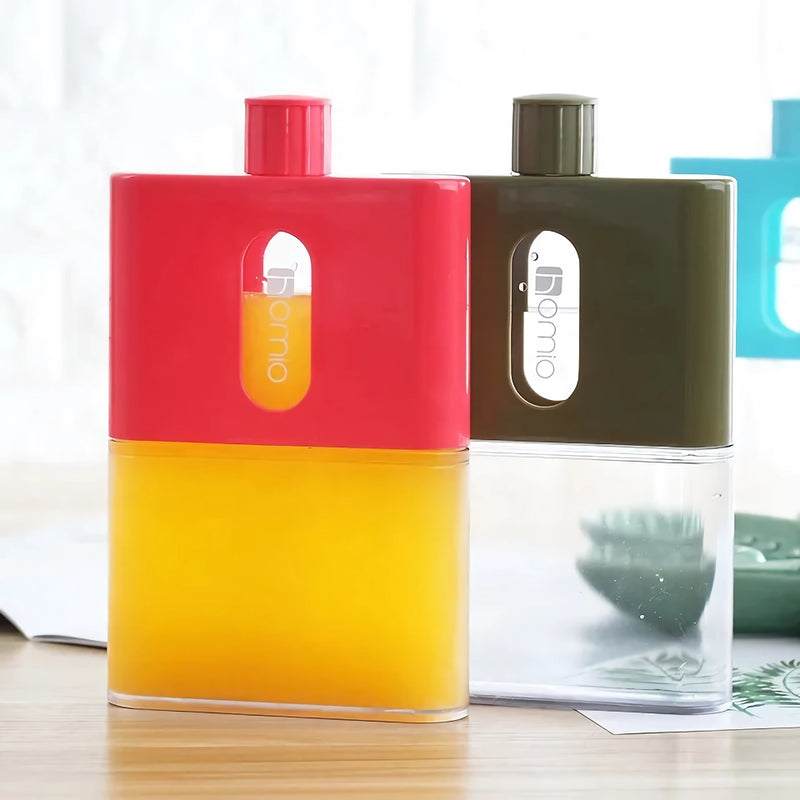 BPA free A5 flat water bottle, view 7 - MRSLM