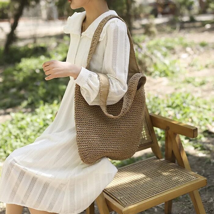 straw shoulder bag, view 4 - MRSLM