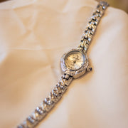 Women's small round vintage-style watch, view 4 - MRSLM