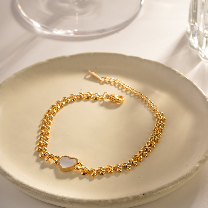 heart pendant bracelet, view 6 - MRSLM