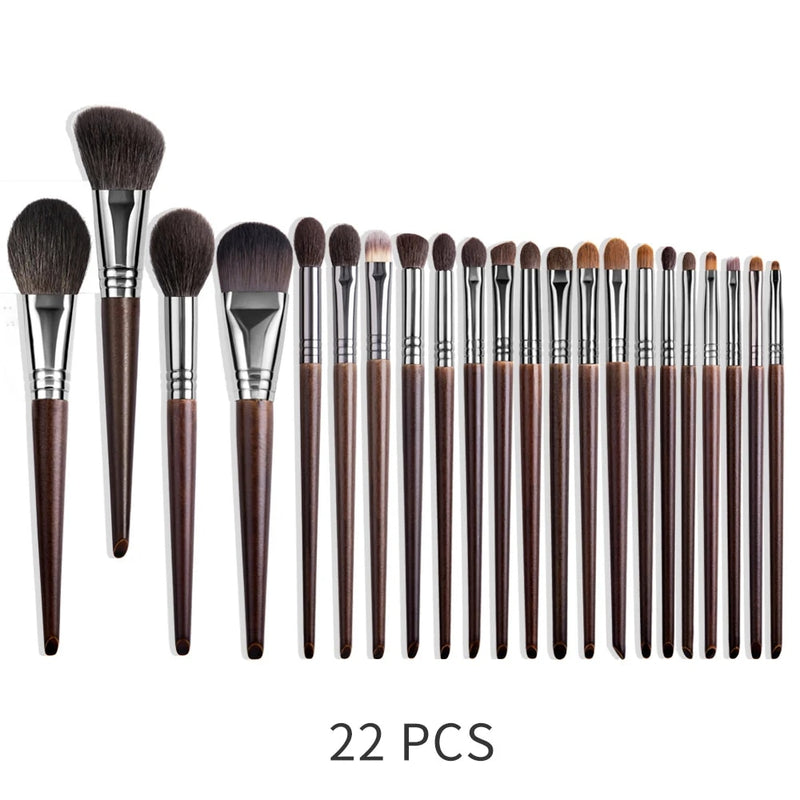 24-piece makeup brush set, view 3 - MRSLM
