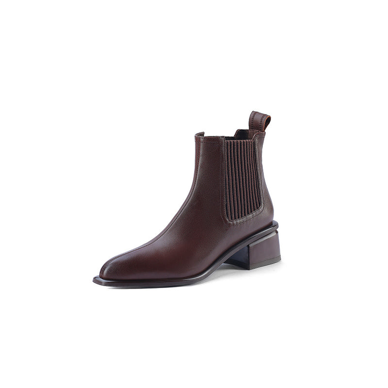 women's leather Chelsea ankle boots, view 3 - MRSLM