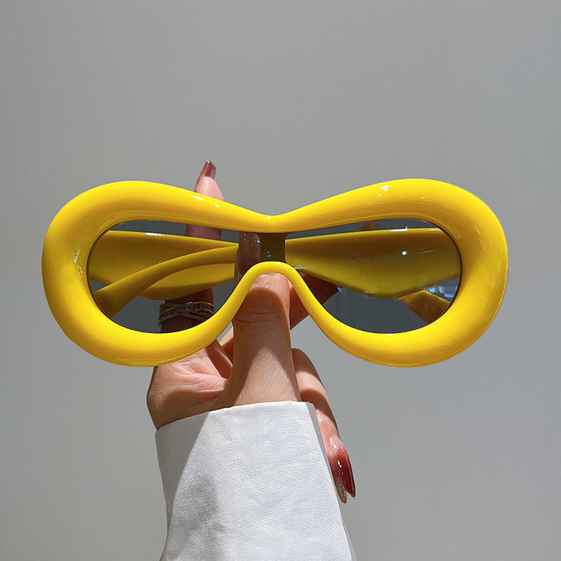 retro oval sunglasses, view 4 - MRSLM