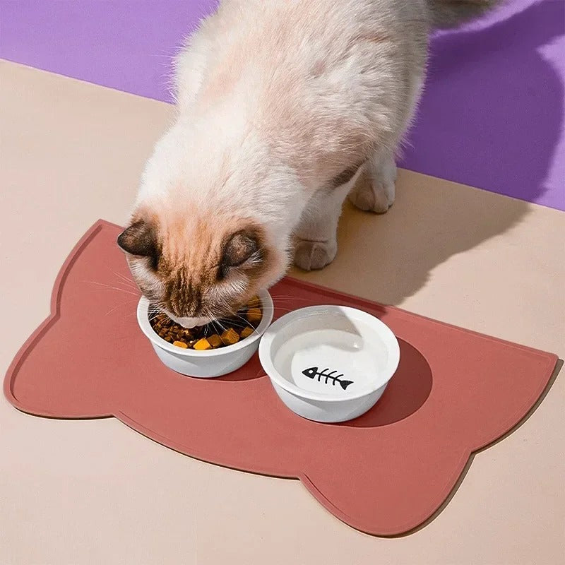 silicone waterproof pet feeding mat, view 5 - MRSLM