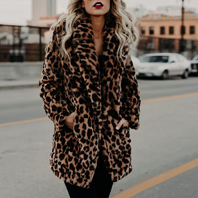 Women's leopard print faux fur winter coat, view 2 - MRSLM