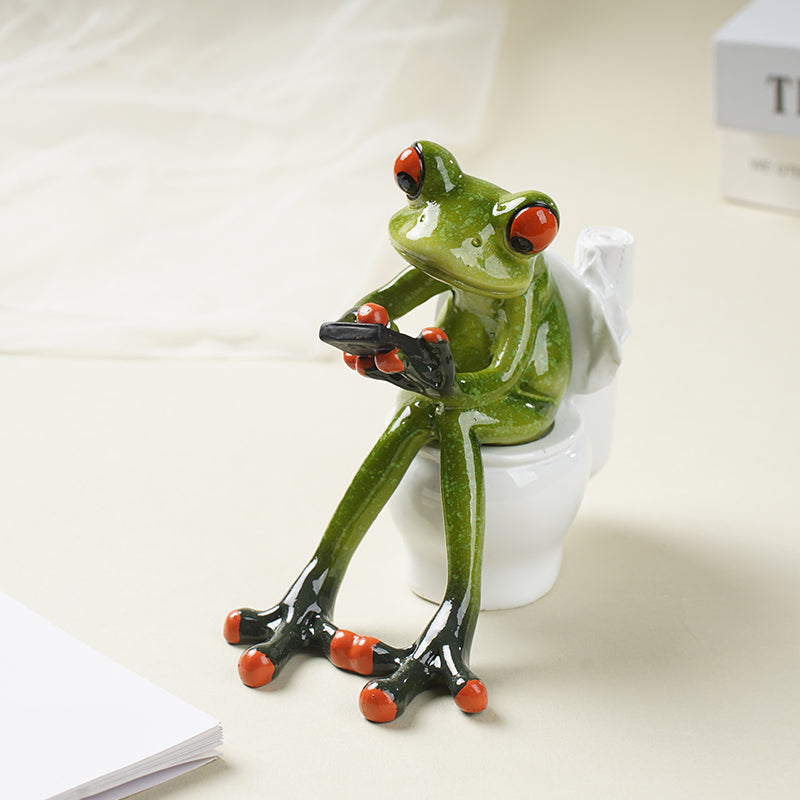 resin toilet frog bathtub figurines, view 6 - MRSLM