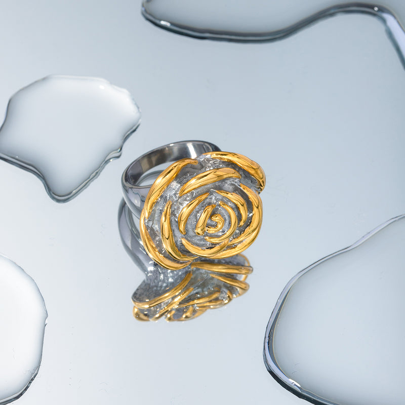 Stainless steel 18K gold plated geometric flower ring, view 5 - MRSLM