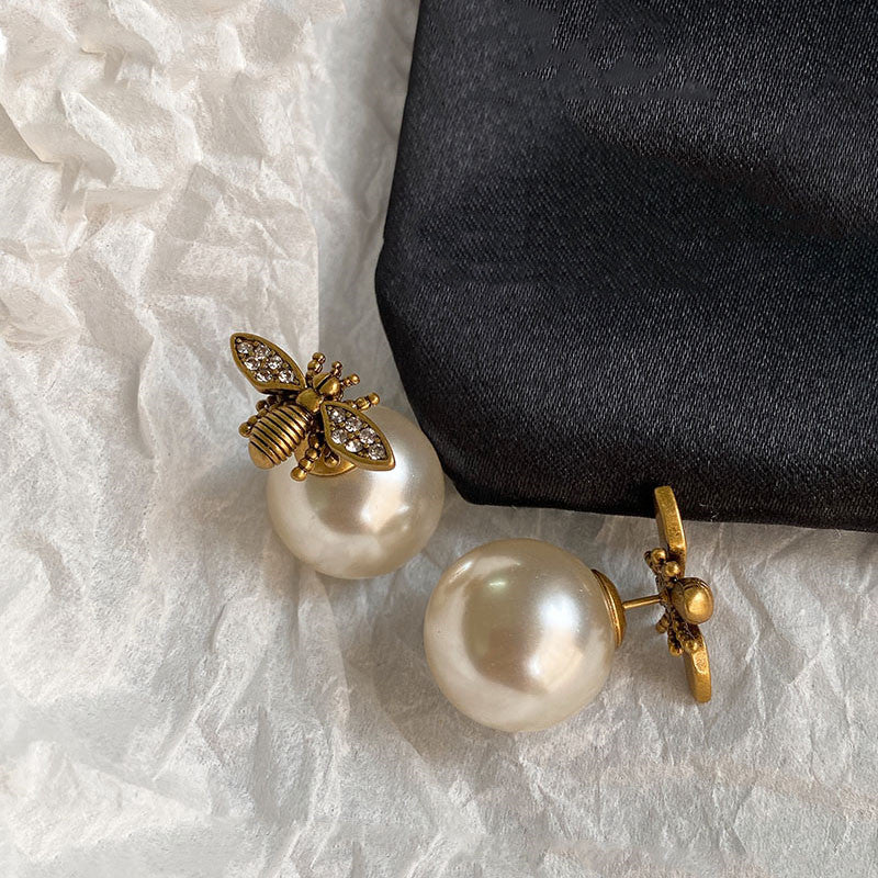 women's vintage pearl bee earrings - MRSLM
