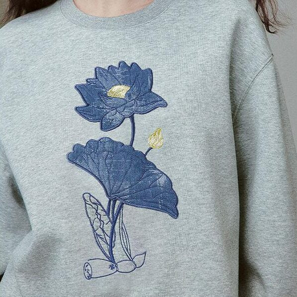 women's lotus patchwork embroidered sweatshirt - MRSLM