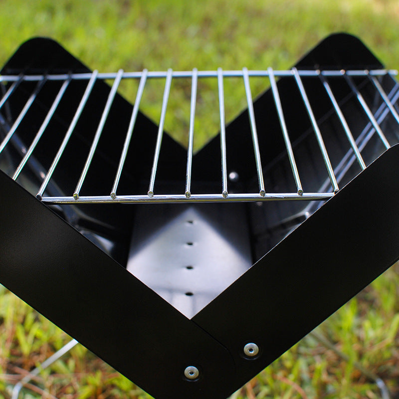 folding BBQ grill, view 2 - MRSLM