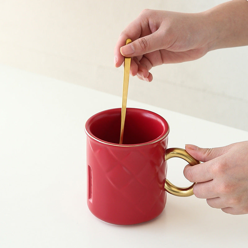 ceramic mug with gold-plated handle, view 4 - MRSLM