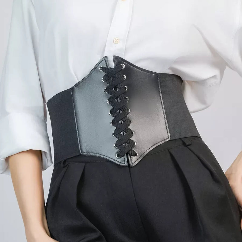 Wide faux leather corset belt, view 5 - MRSLM