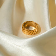 Gold plated hypotenuse pattern closed ring, view 4 - MRSLM
