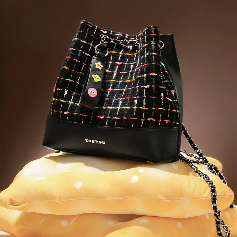 wool chain backpack, view 3 - MRSLM