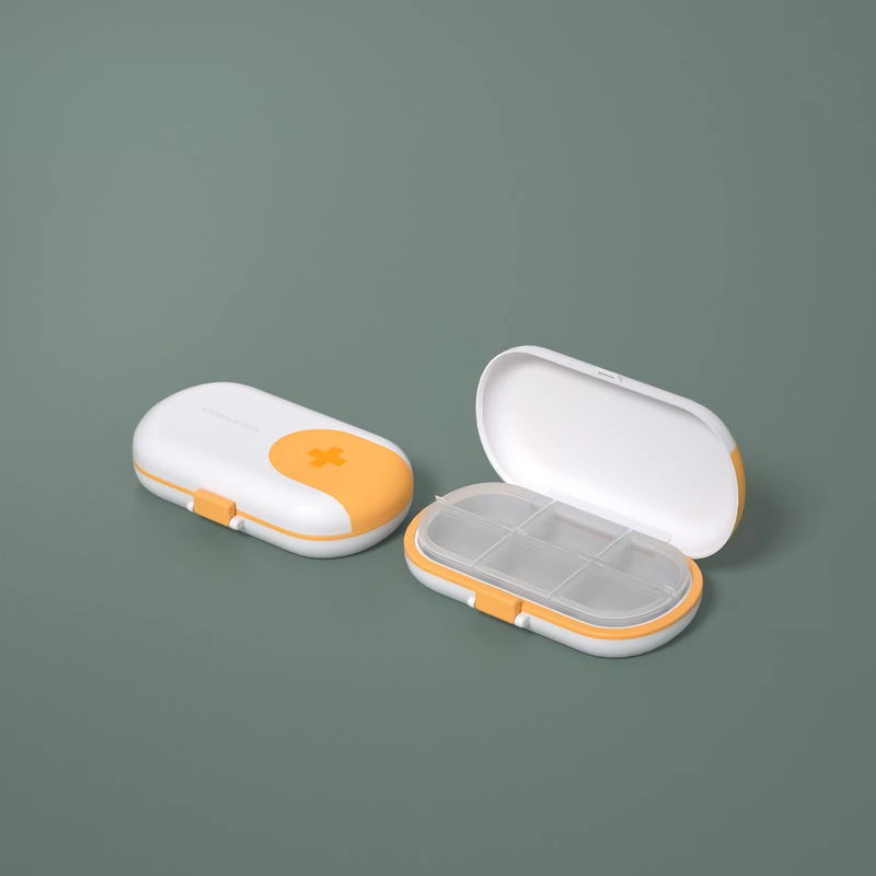 portable travel pill case with cutter, view 12 - MRSLM