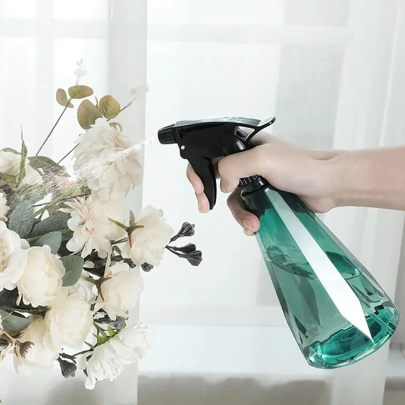 Adjustable multi-purpose spray bottle, view 4 - MRSLM