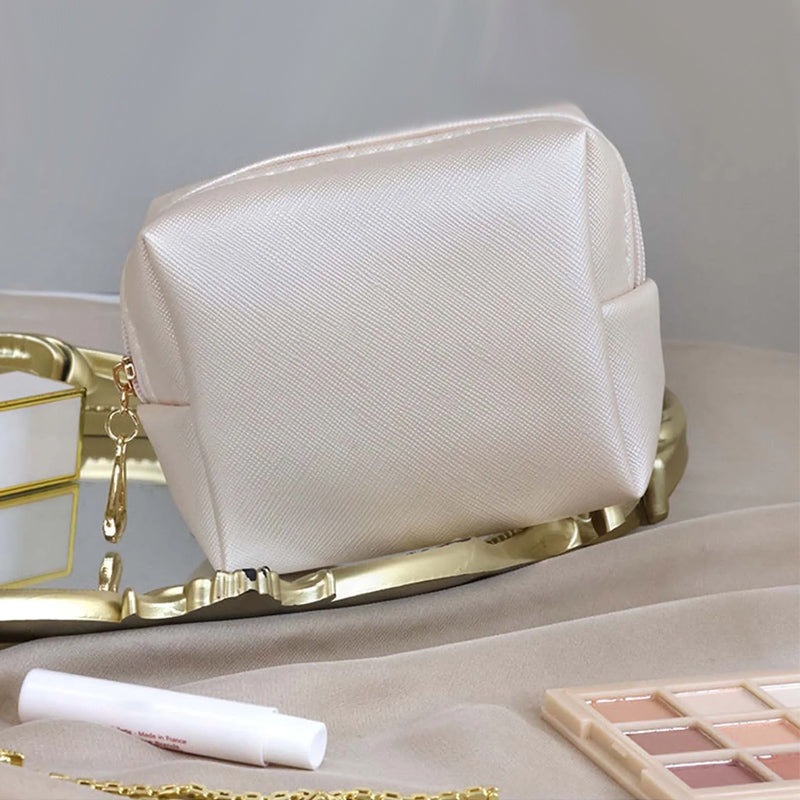 women's portable cosmetic and jewelry bag, view 7 - MRSLM