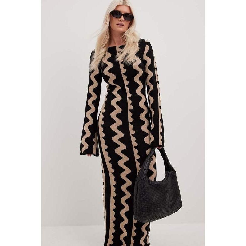 Striped knit O-neck midi dress, view 13 - MRSLM