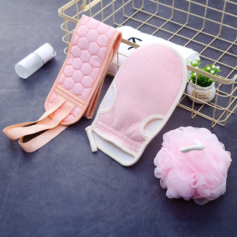 Exfoliating bath scrub set, view 2 - MRSLM