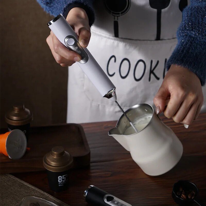handheld milk frother, view 9 - MRSLM