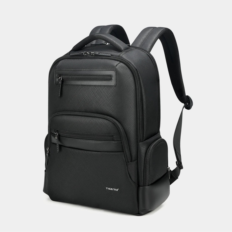 15.6-inch laptop travel backpack, view 3 - MRSLM
