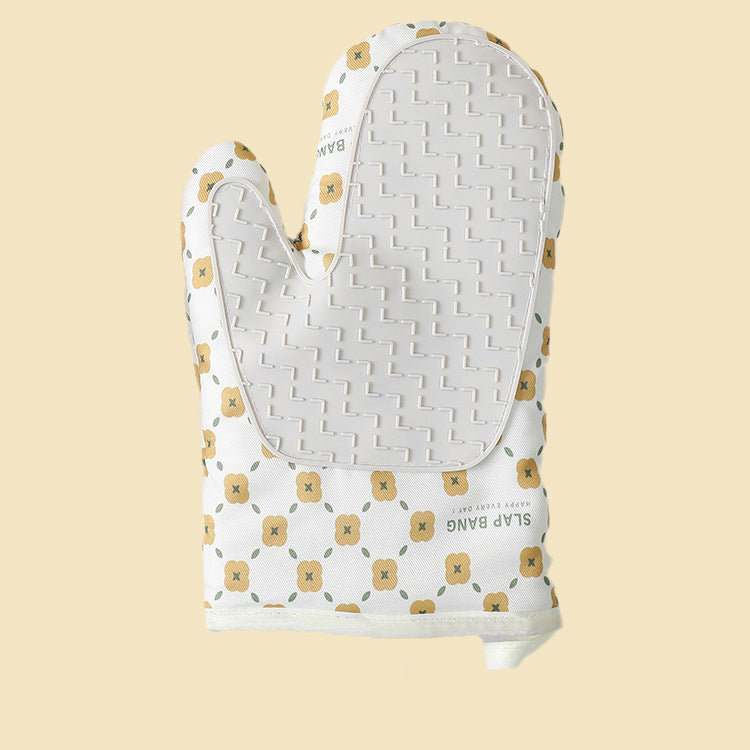 Cotton and silicone non-slip oven mitts, view 13 - MRSLM