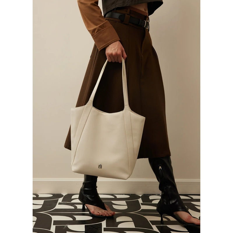 elegant large capacity leather shoulder bag, view 9 - MRSLM