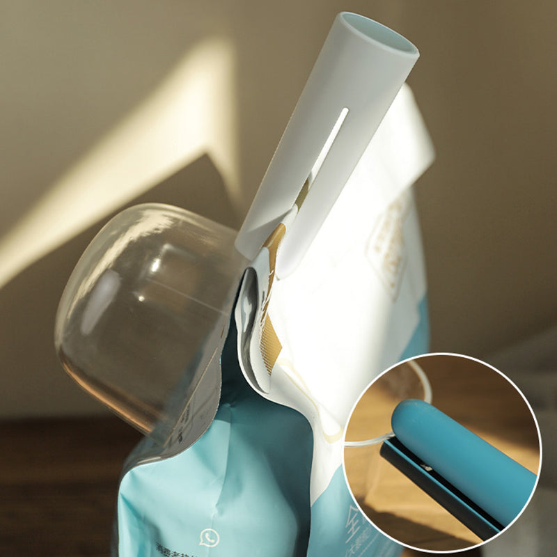 Multifunctional pet food spoon, view 14 - MRSLM