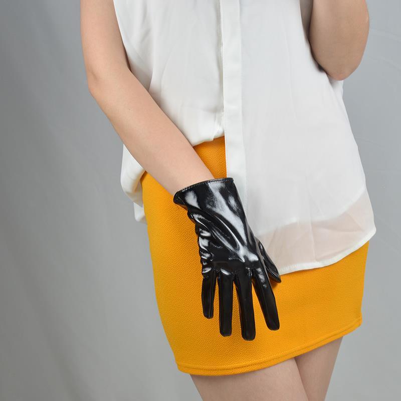 Patent faux leather short gloves, view 2 - MRSLM