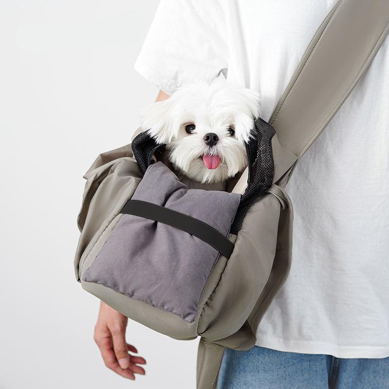 versatile pet shoulder bag, view 3 - MRSLM