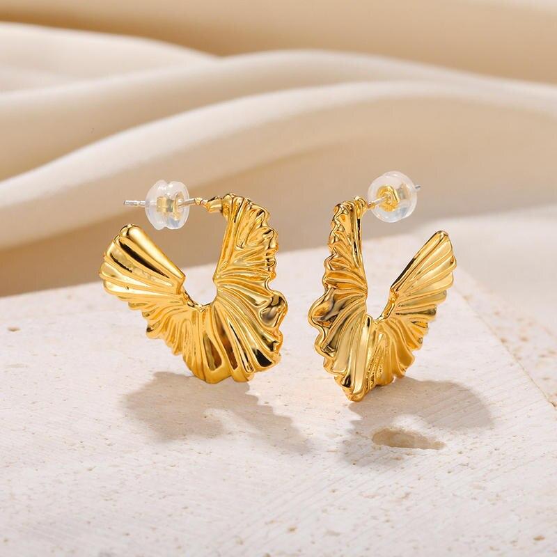 ginkgo leaf gold stud earrings, view 6 - MRSLM