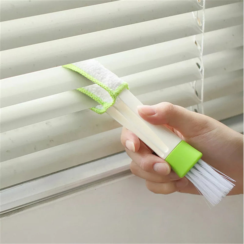 2-in-1 car air vent cleaning tool, view 7 - MRSLM