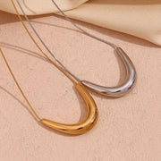 arc v-shaped pendant necklace - MRSLM