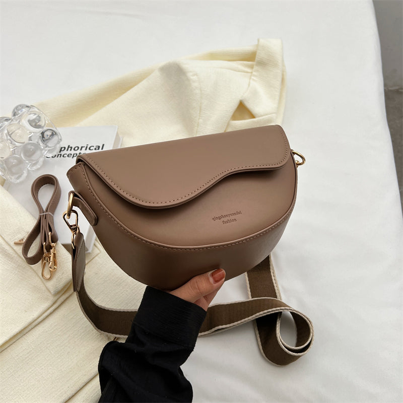 women's vintage pu leather chain crossbody bag, view 2 - MRSLM
