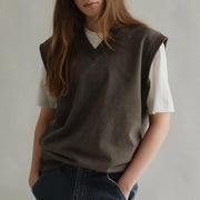 loose V-neck sleeveless knit pullover, view 6 - MRSLM