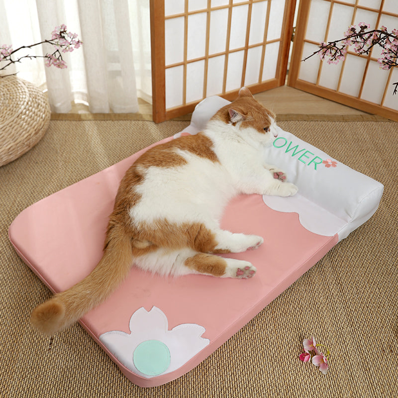 cozy pet bed with pillow, view 2 - MRSLM