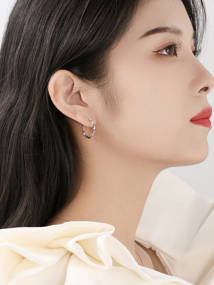 s925 silver hoop earrings, view 6 - MRSLM