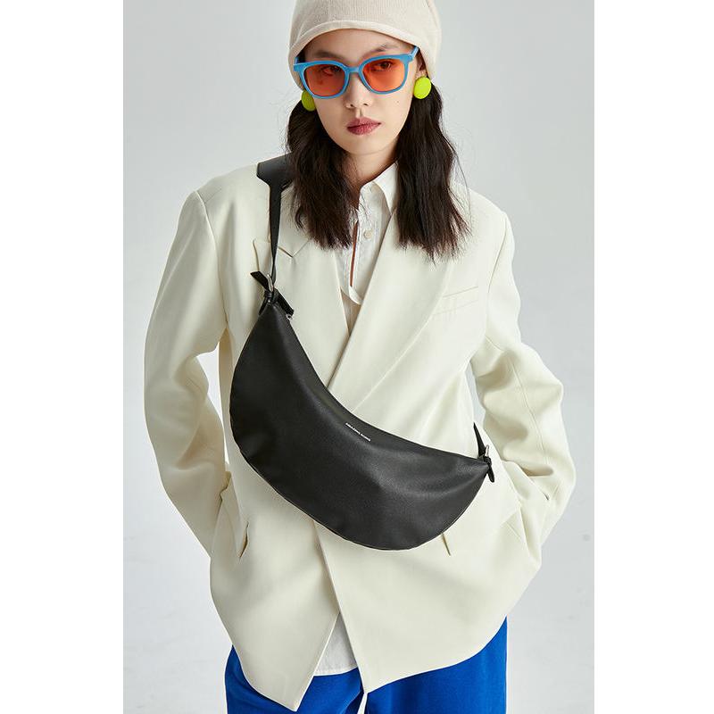 leather crossbody half-moon fanny pack, view 4 - MRSLM