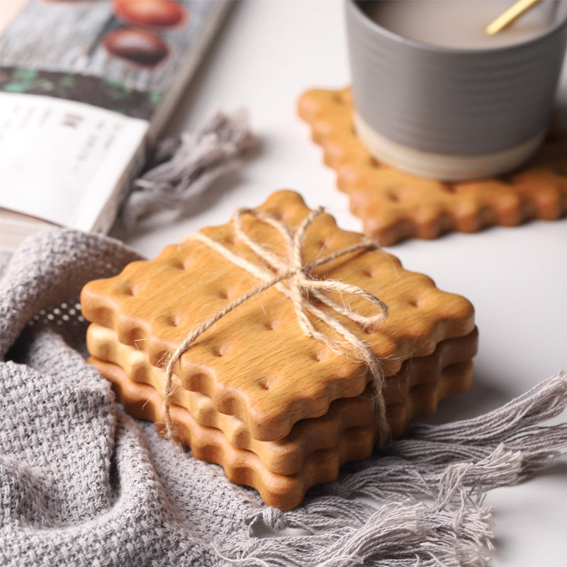 Natural wooden cookie coaster, view 3 - MRSLM