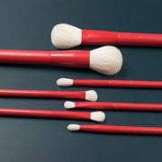 7-piece red makeup brush set, view 5 - MRSLM